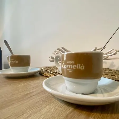 30m2 - 400 Metres Cite Mediavale Apartment *
