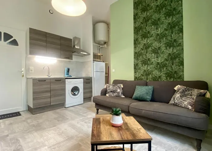 30m2 - 400 Metres Cite Mediavale Apartamento